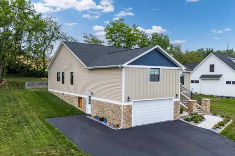 Exterior - 116 Millview Dr, Bridgewater, VA 22812 photo 4 of 13