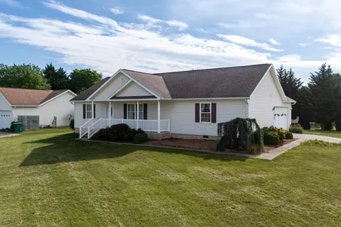 437 Dorset St, Broadway, VA 22815