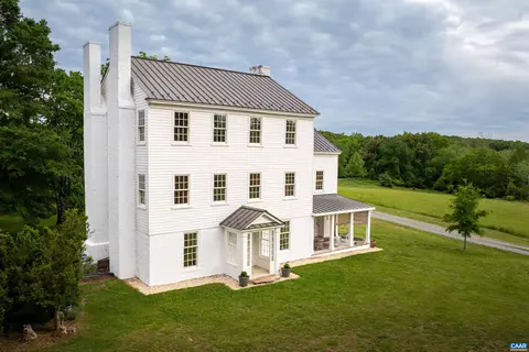 3276 Buckingham Springs Rd, Dillwyn, VA 23936