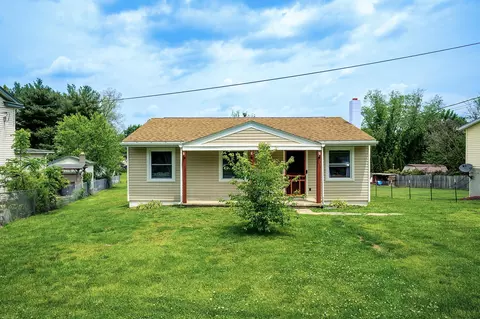 189 Maple Ave, Timberville, VA 22853