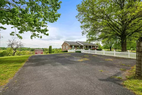 816 Todd Rd, Mount Sidney, VA 24467 photo 14