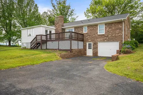 816 Todd Rd, Mount Sidney, VA 24467 photo 7
