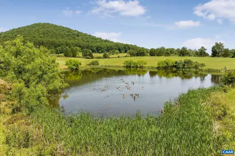 5 Catterton Rd, Free Union, VA 22940