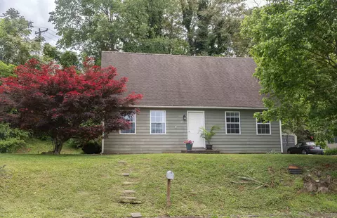 256 E 28th St E, Buena Vista, VA 24416