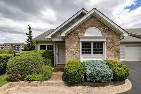 139 Emerald Dr, Harrisonburg, VA 22801
