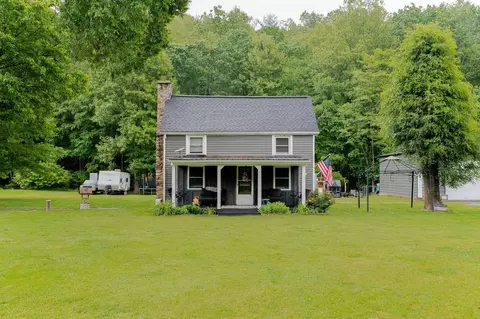 2420 Jollett Rd, Elkton, VA 22827