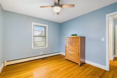 Bedroom - 78 Stuart Ave, Stuarts Draft, VA 24477 photo 2 of 6