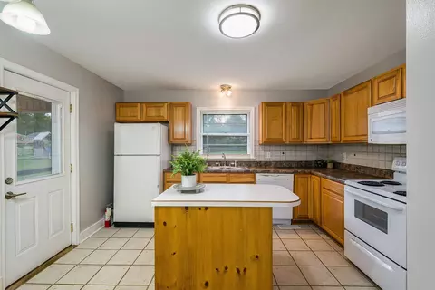 Kitchen - 78 Stuart Ave, Stuarts Draft, VA 24477 photo 1 of 4