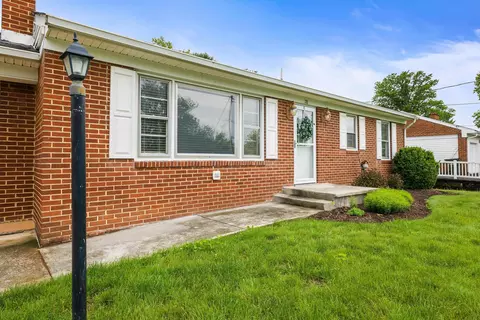 Exterior - 78 Stuart Ave, Stuarts Draft, VA 24477 photo 4 of 12