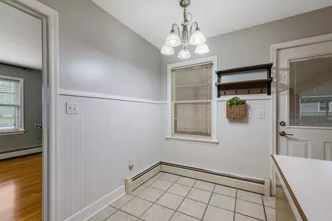 Entry Way - 78 Stuart Ave, Stuarts Draft, VA 24477 photo 3 of 4