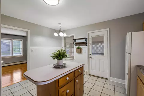 Kitchen - 78 Stuart Ave, Stuarts Draft, VA 24477 photo 4 of 4