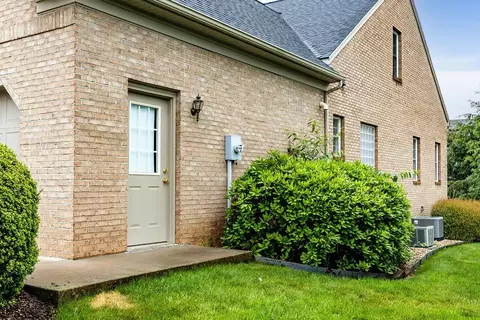 101 Jasper Ln, Waynesboro, VA 22980 photo 4