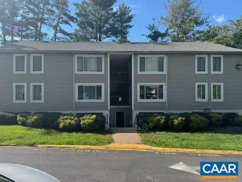 105 Berry St #10, Orange, VA 22960