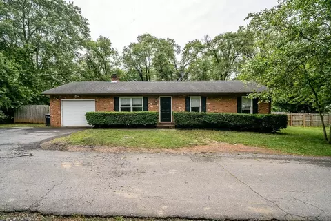1014 Paul St, Harrisonburg, VA 22802