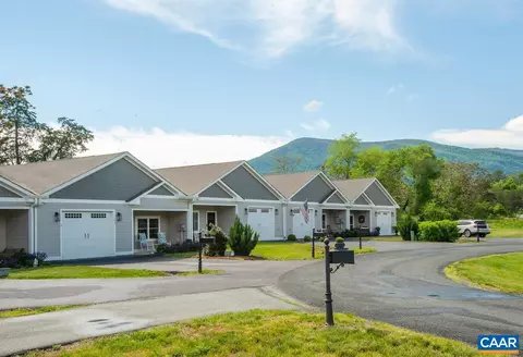 90 Apple Blossom Ct, Nellysford, VA 22958