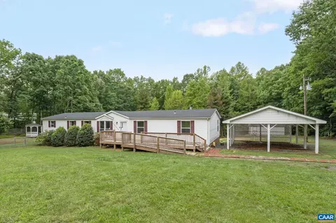 82 Tabscott Rd, Kents Store, VA 23084