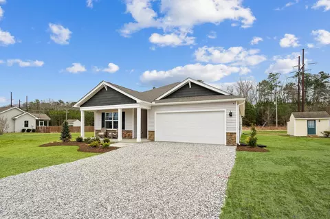 257 Heather Ln, Staunton, VA 24401