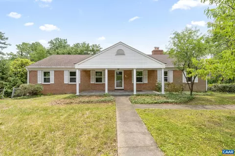 104 Chaucer Rd, Charlottesville, VA 22901