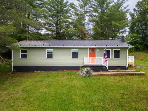 443 Valley Pike Rd, Lexington, VA 24450