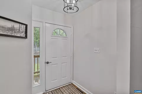Entry Way - 7 Sand Trap Ter, Palmyra, VA 22963 photo 1 of 1