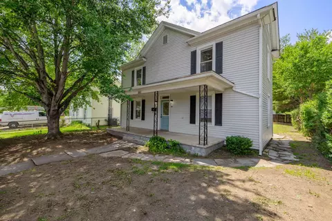 Exterior - 561 Arch Ave, Waynesboro, VA 22980 photo 14 of 15