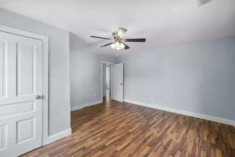 Bedroom - 561 Arch Ave, Waynesboro, VA 22980 photo 5 of 8