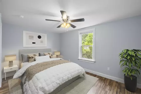 Bedroom - 561 Arch Ave, Waynesboro, VA 22980 photo 1 of 8