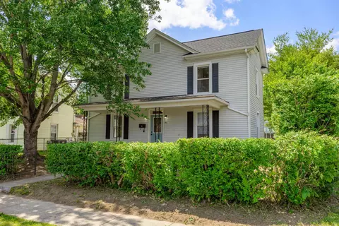 561 Arch Ave, Waynesboro, VA 22980