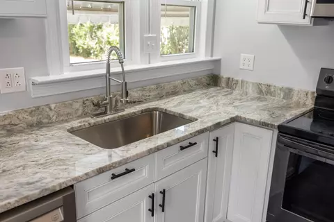 Kitchen - 561 Arch Ave, Waynesboro, VA 22980 photo 4 of 11