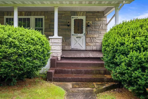 4056 E Point Rd, Elkton, VA 22827 photo 4