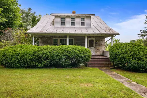 4056 E Point Rd, Elkton, VA 22827