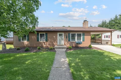 668 Gloria Pl, Staunton, VA 24401