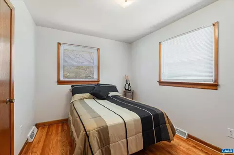 Bedroom - 1321 E Main St E, Waynesboro, VA 22980 photo 3 of 4