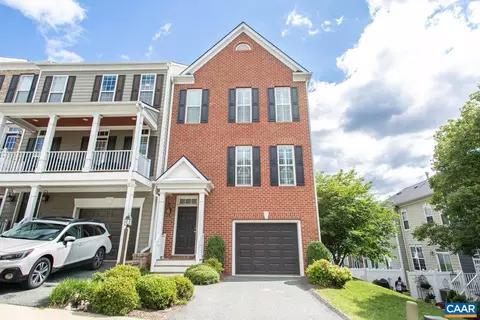 2105 Avinity Loop, Charlottesville, VA 22902 photo 2