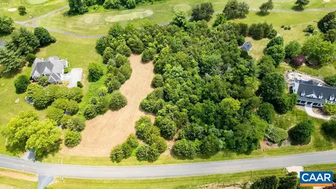 160 Hunters Pt, Nellysford, VA 22958