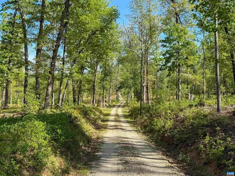4048 Old Grain Rd, Corbin, VA 22446 photo 5