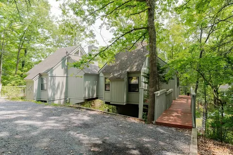 334 Spitz Ln # 85B, Basye, VA 22810