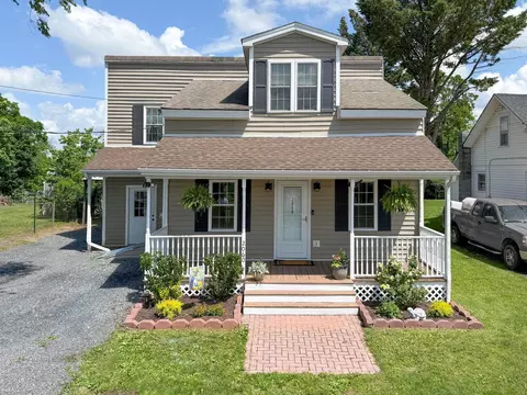2060 Rice Ave, Waynesboro, VA 22980