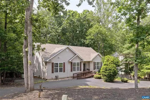 20 Xebec Rd, Palmyra, VA 22963