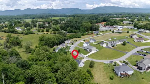 View/Area - 266 Locustdale Loop, Shenandoah, VA 22849 photo 3 of 7