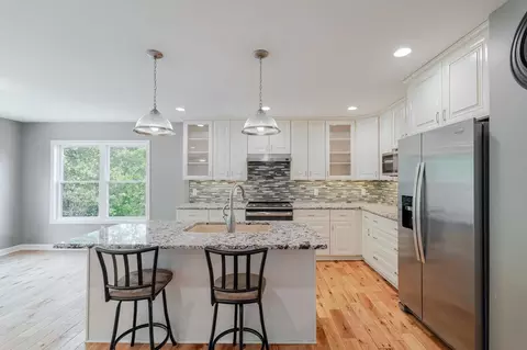 Kitchen - 266 Locustdale Loop, Shenandoah, VA 22849 photo 2 of 7