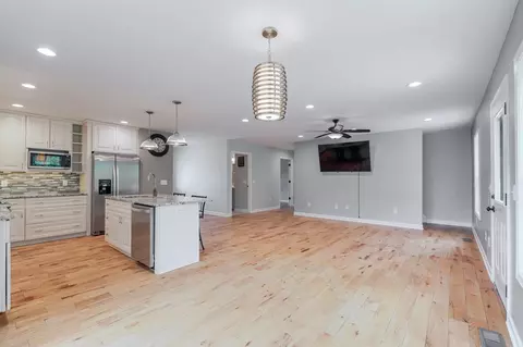 Living - 266 Locustdale Loop, Shenandoah, VA 22849 photo 6 of 6