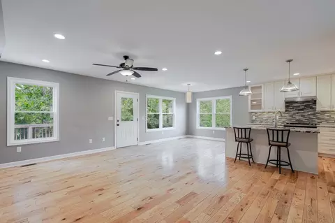 Living - 266 Locustdale Loop, Shenandoah, VA 22849 photo 5 of 6