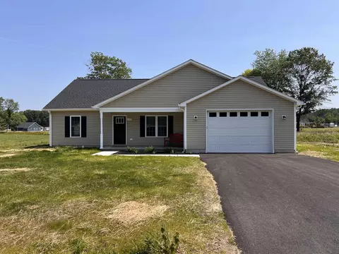104 14th St, Grottoes, VA 24441