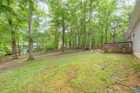 Exterior - 20 Colonial Rd, Palmyra, VA 22963 photo 12 of 13