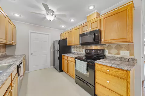 Kitchen - Undisclosed, Broadway, VA 22815 photo 2 of 3