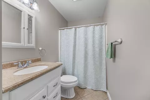 Bath - Undisclosed, Broadway, VA 22815 photo 2 of 2