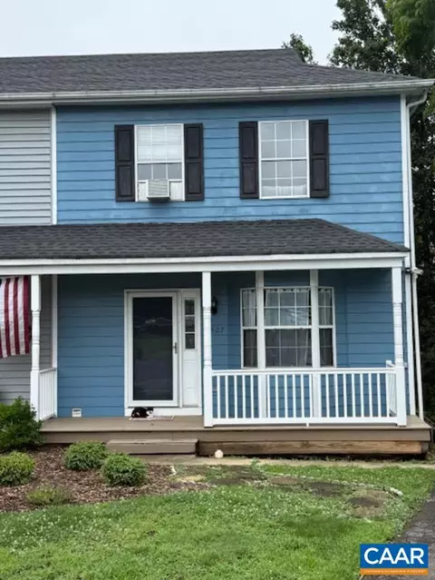 2307 Finch Ct, Charlottesville, VA 22911
