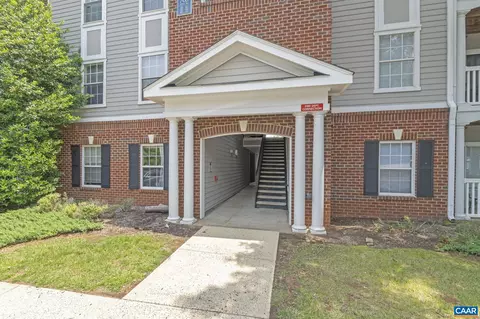 765 Denali Way #204, Charlottesville, VA 22903