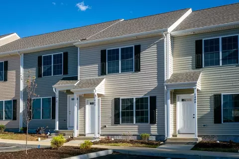 1412 Woodrow Cir, Harrisonburg, VA 22802